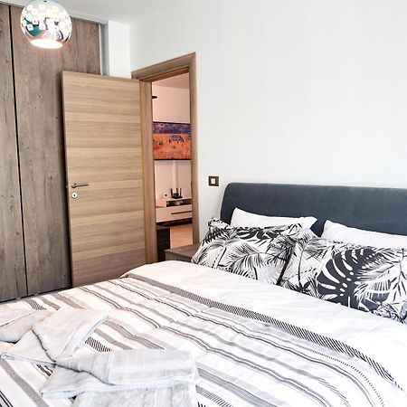 Rusty Sands Apt Spa N Pools Beach Resort Năvodari المظهر الخارجي الصورة