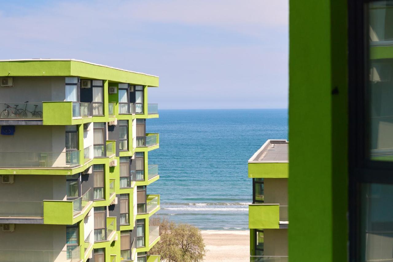 Rusty Sands Apt Spa N Pools Beach Resort Năvodari المظهر الخارجي الصورة