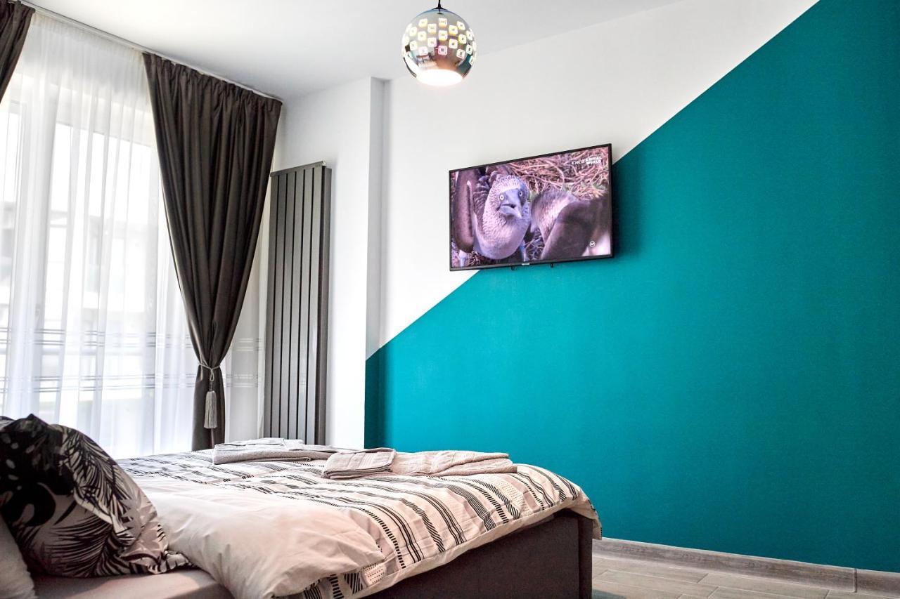Rusty Sands Apt Spa N Pools Beach Resort Năvodari المظهر الخارجي الصورة